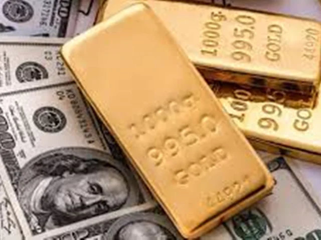 نرخ ارز دلار سکه طلا یورو امروز دوشنبه ۱۱ دی ۱۴۰۲/ طلا گران شد؛ دلار ارزان
